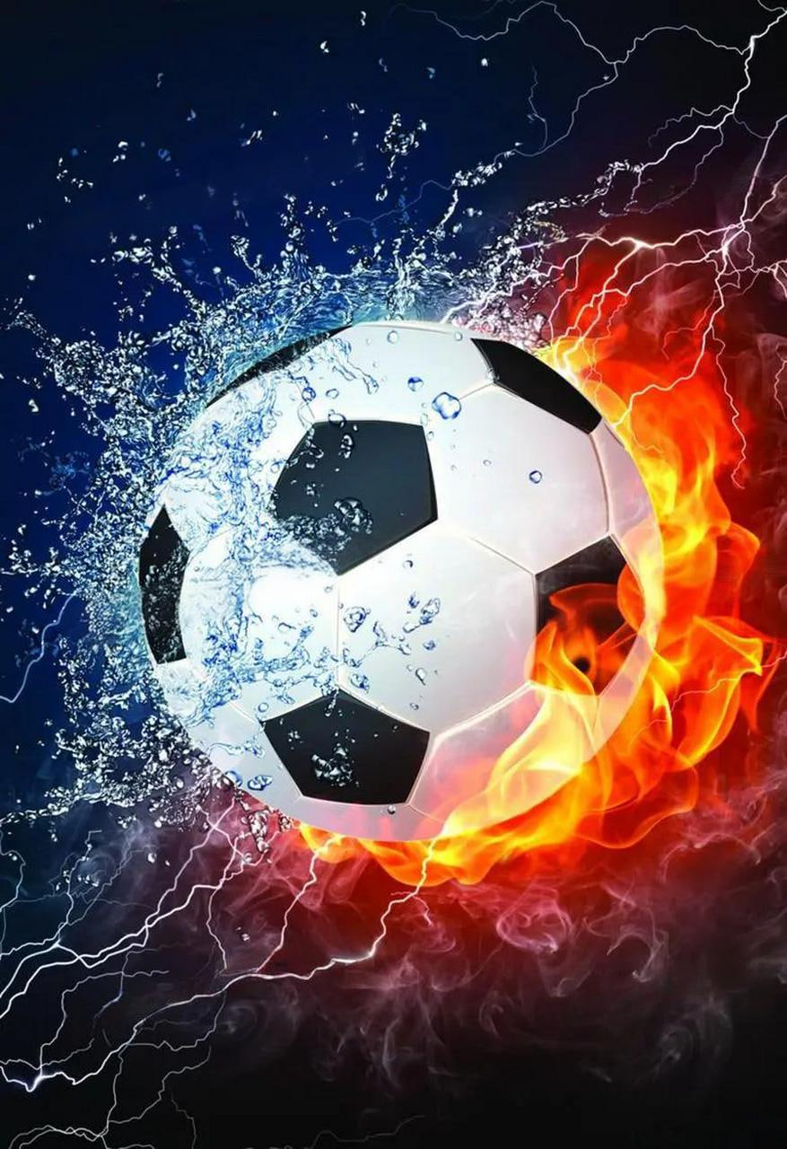 足球爱好者实时关注比赛